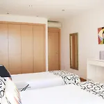 Rocha *