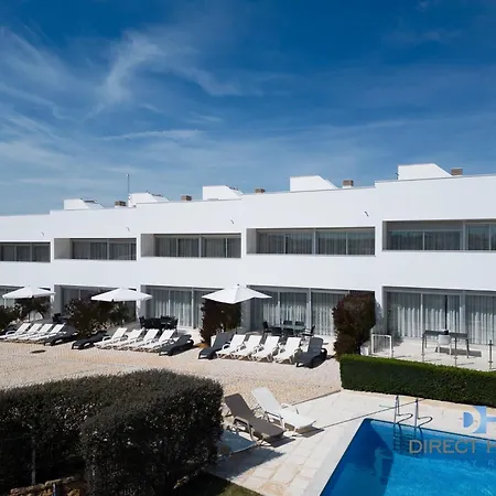 Rocha Willa Albufeira